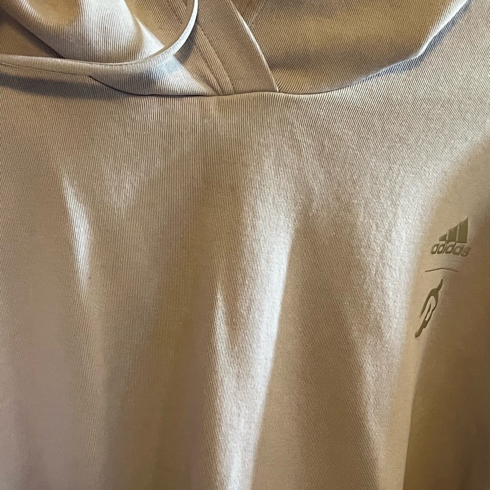 Woman’s XTRA LARGE NIKE HOODIE